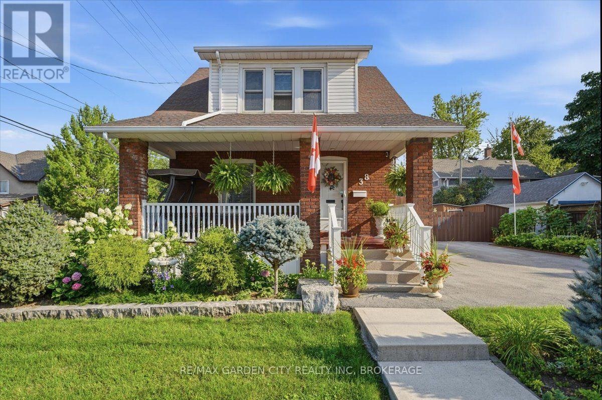 38 Fitch Street, Welland, ON, L3C 4V2