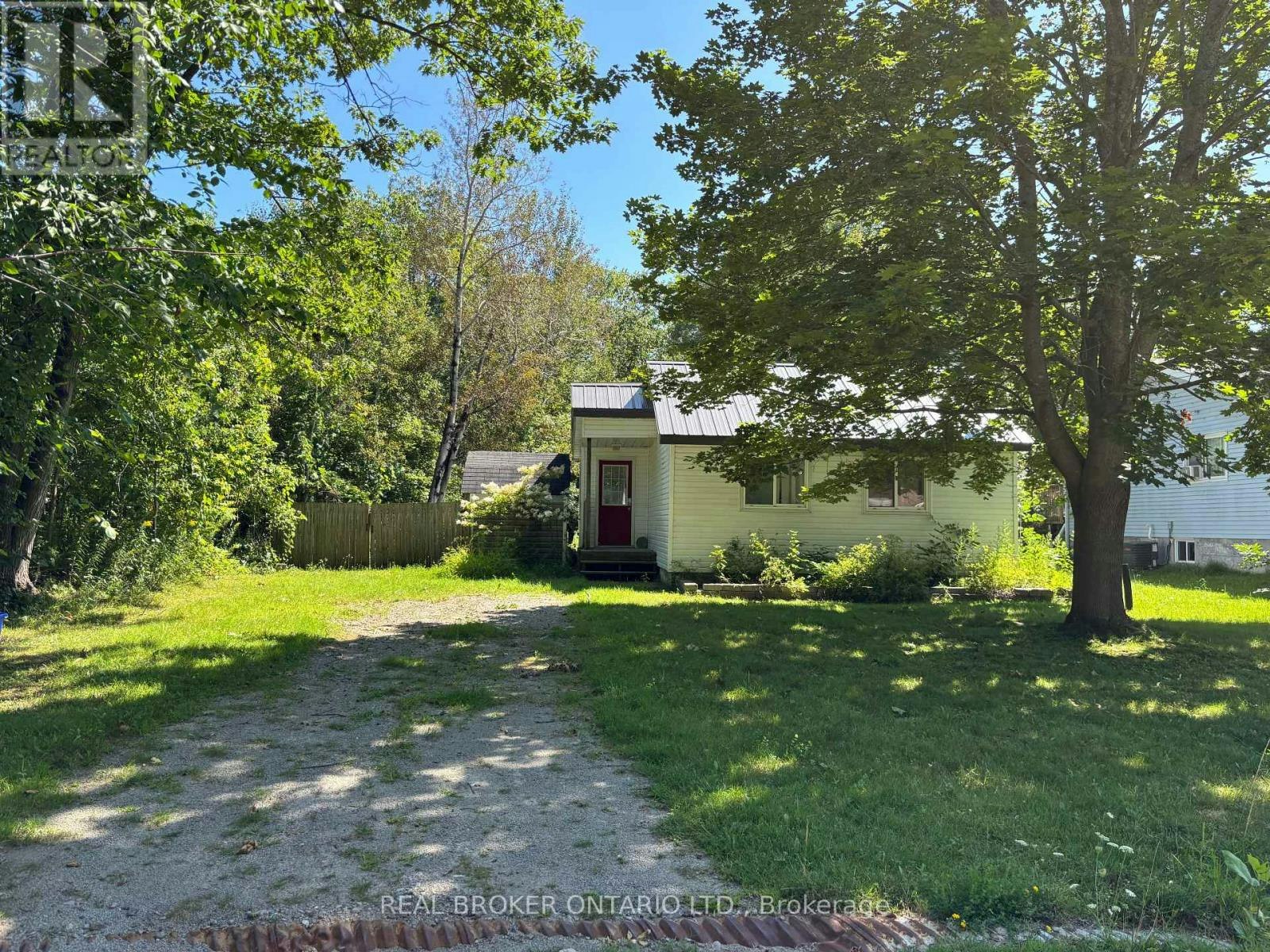 53 Lovejoy Street, Tay, ON, L0K 2A0