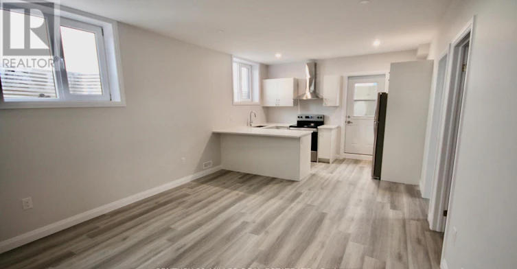 1160 Hobbs Drive, London, ON, N6M 0M2 - 2