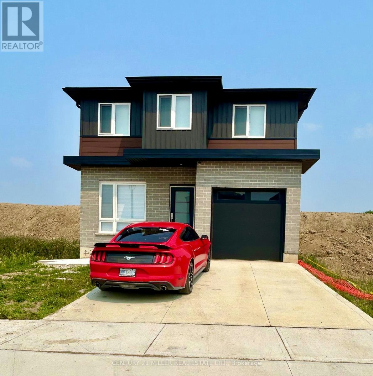 1160 Hobbs Drive, London, ON, N6M 0M2