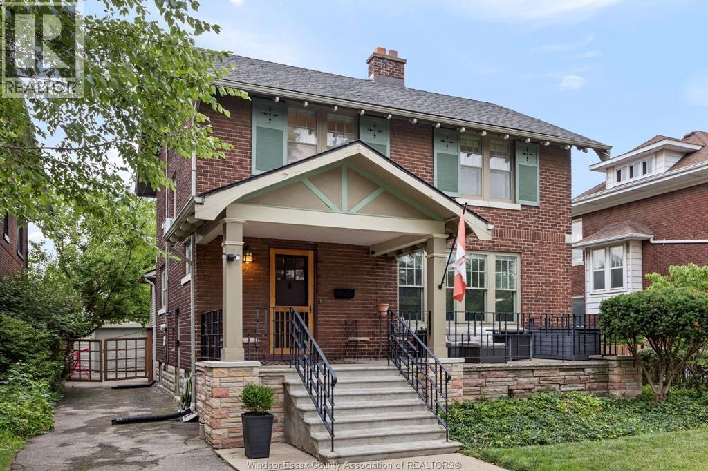 1528 Victoria Avenue, Windsor, ON, N8X 1P5