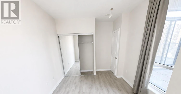 302-65 Watergarden Drive, Mississauga, ON, L5R 1B2 - 12