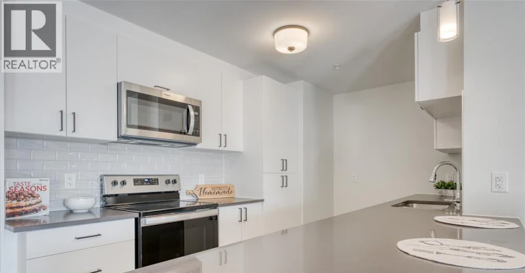 417-2550 Sandwich West Parkway, Lasalle, ON, N9H 0N4 - 4