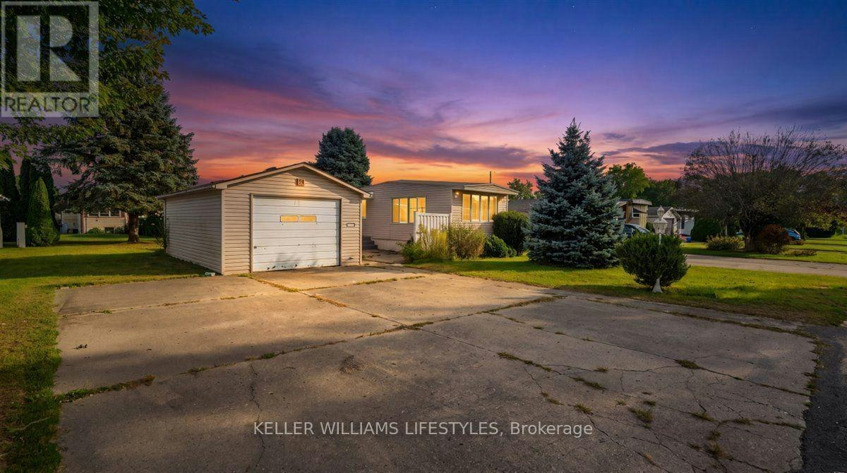 8 Stewart Street, Strathroy, ON, N7G 3K8