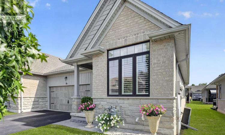 22 Borden Trail