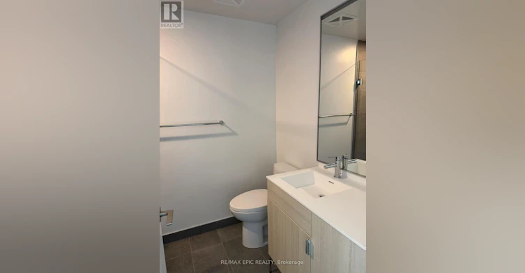 1017-28 Eastern Avenue, Toronto, ON, M5A 0Y2 - 5