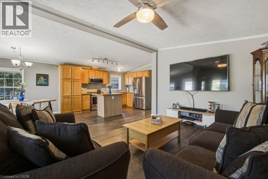 26 Elm Street, Puslinch, ON, N0B 2J0 - 8
