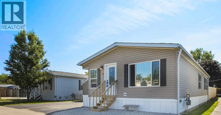 26 Elm Street, Puslinch, ON, N0B 2J0 - 3
