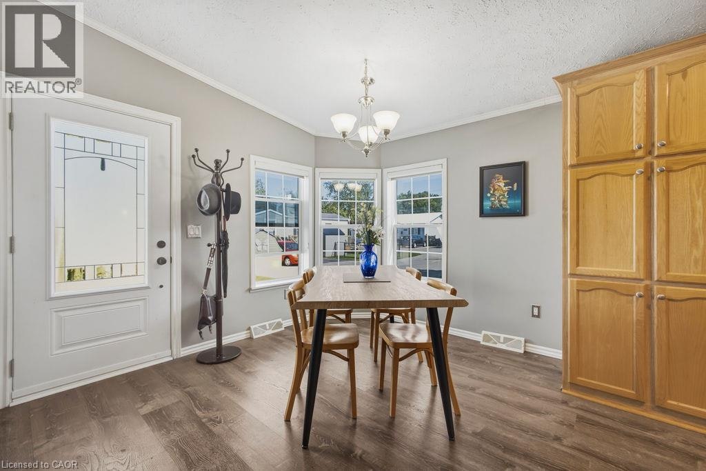 26 Elm Street, Puslinch, ON, N0B 2J0 - 5