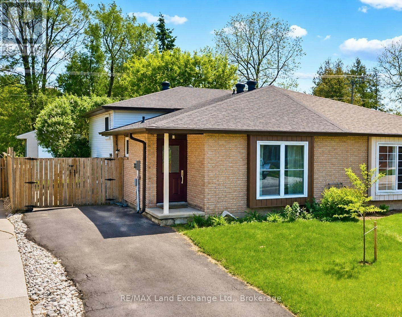 185 Bricker Street, Saugeen Shores, ON, N0H 2C1