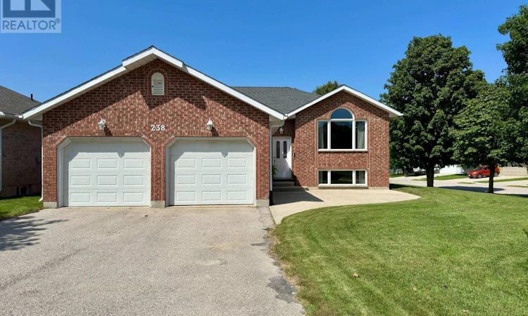 238 4th Street Crescent