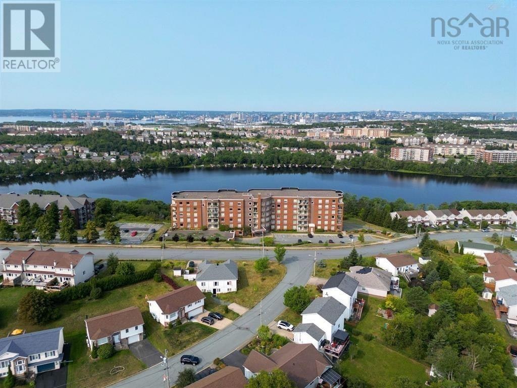 406-77 Russell Lake Drive, Dartmouth, NS, B2W 6R8
