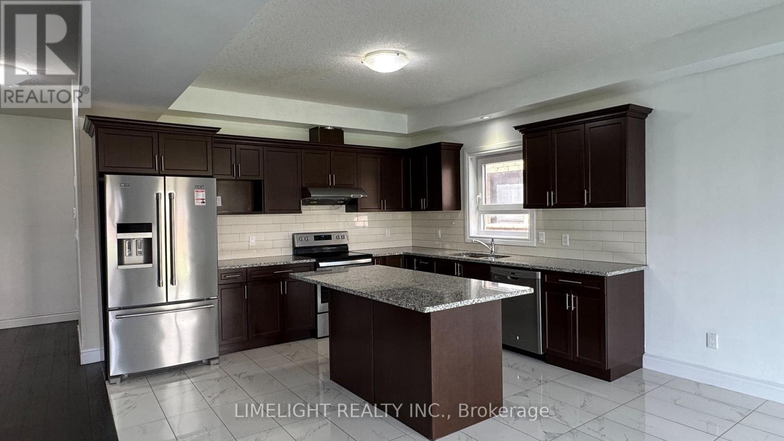 1942 Cedarpark Drive, London, ON, N5X 0J1 - 6