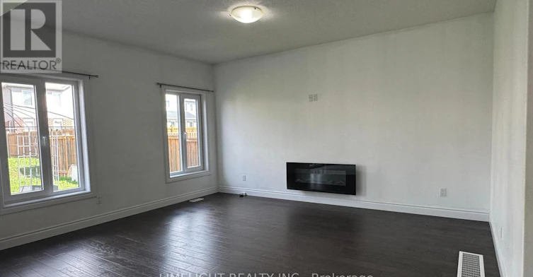 1942 Cedarpark Drive, London, ON, N5X 0J1 - 3