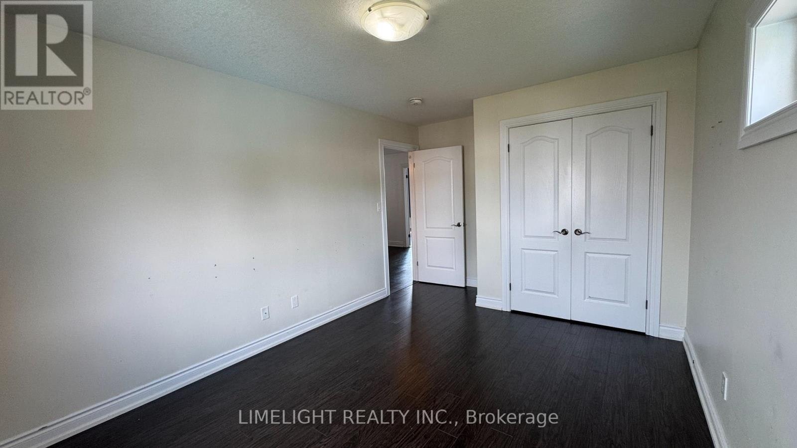 1942 Cedarpark Drive, London, ON, N5X 0J1 - 32