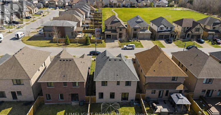 1942 Cedarpark Drive, London, ON, N5X 0J1 - 36