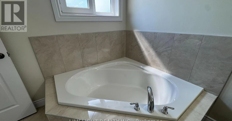 1942 Cedarpark Drive, London, ON, N5X 0J1 - 26