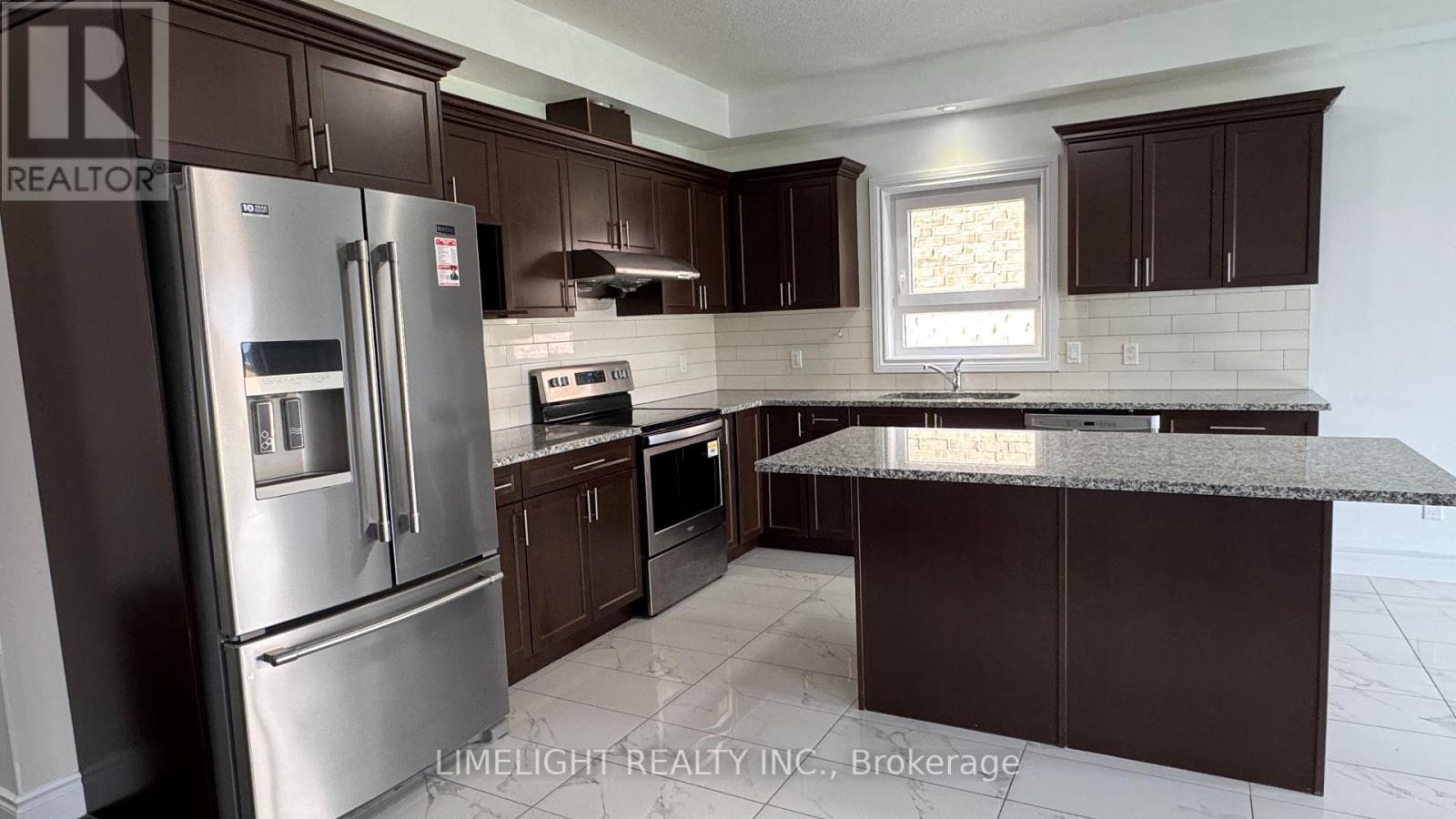 1942 Cedarpark Drive, London, ON, N5X 0J1 - 7