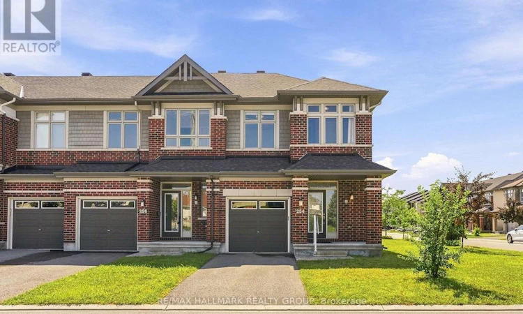 254 Dolce Crescent