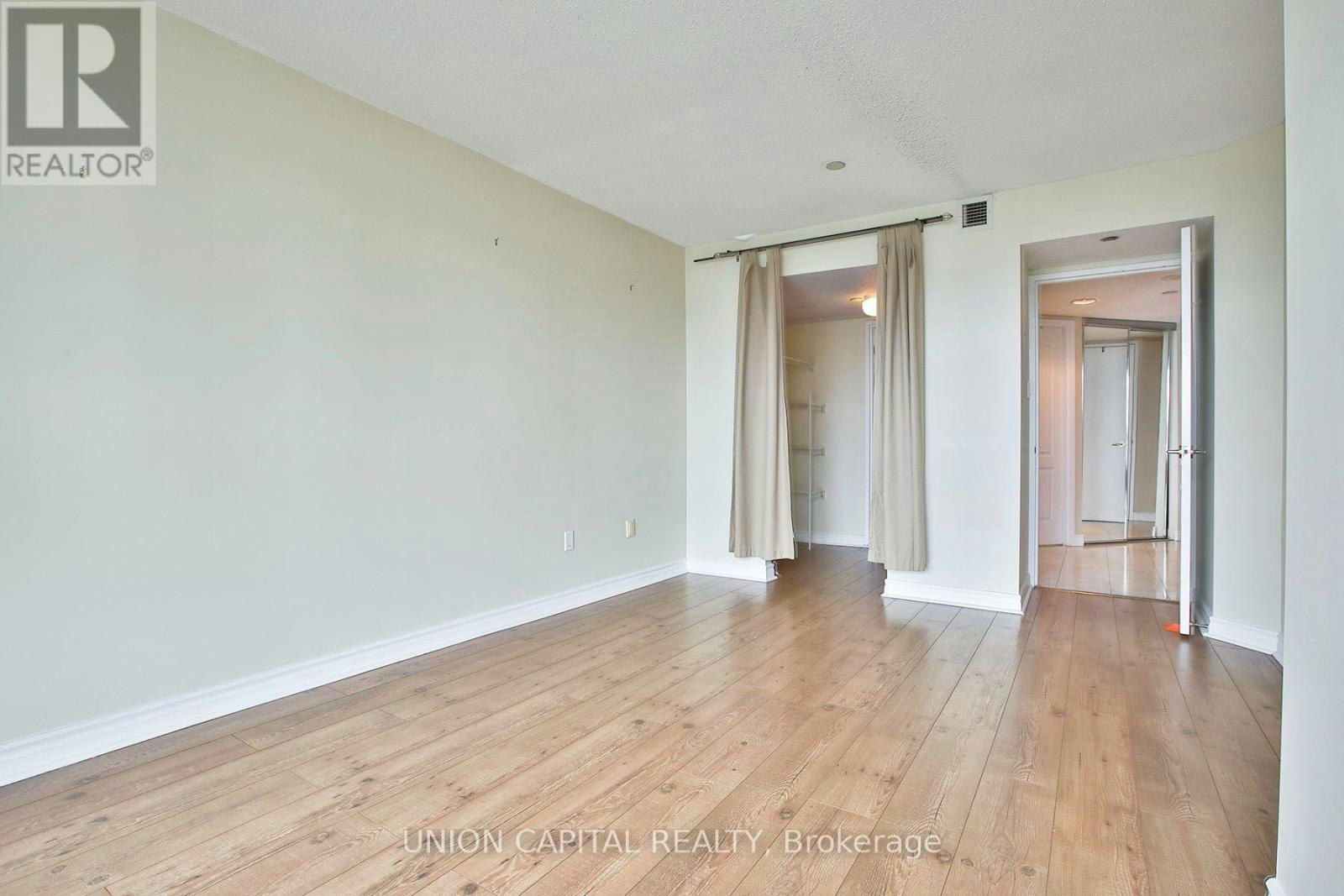 3412-38 Elm Street, Toronto, ON, M5G 2K5 - 14