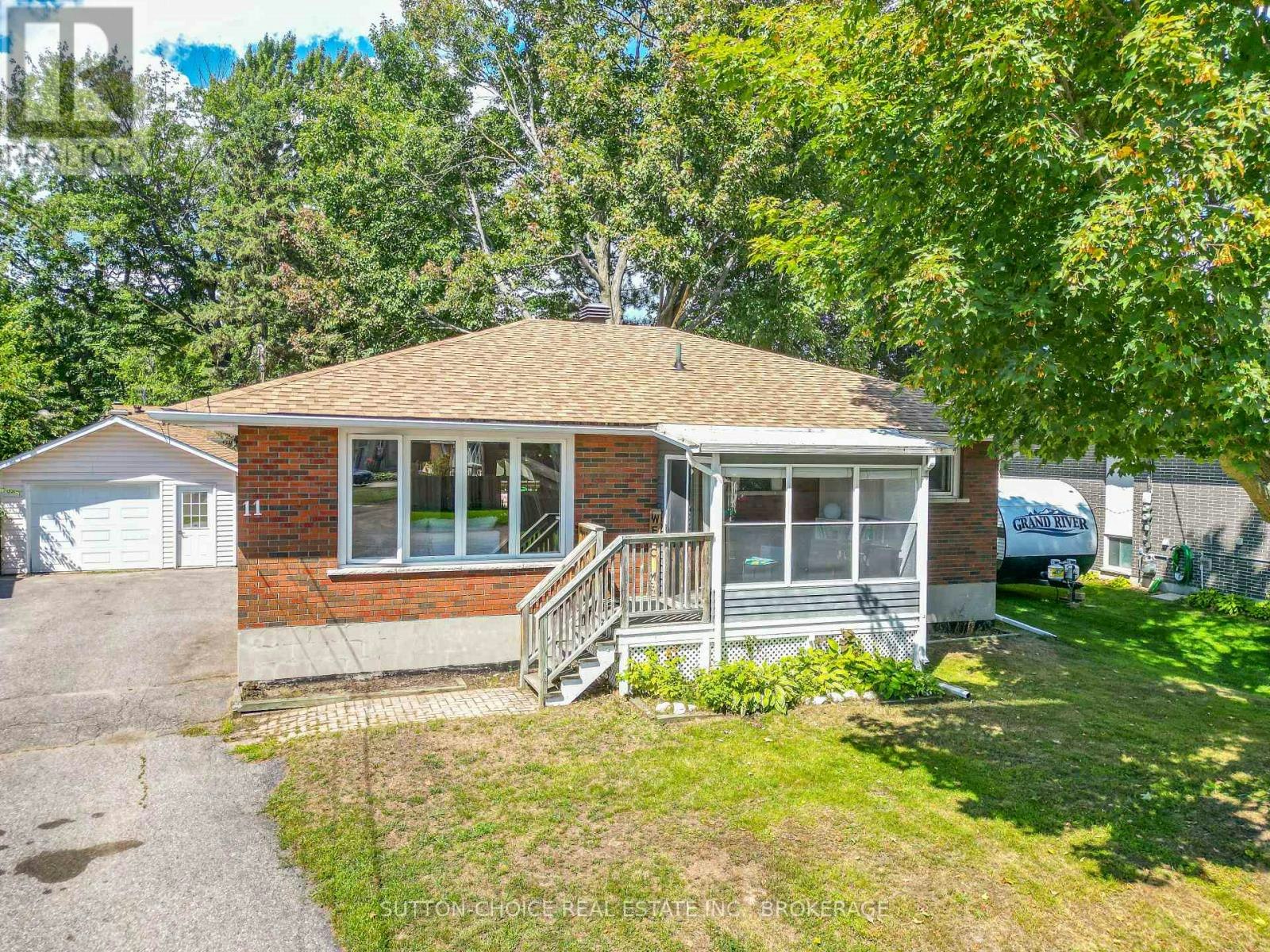 11 Milford Crescent, North Bay, ON, P1A 1M4