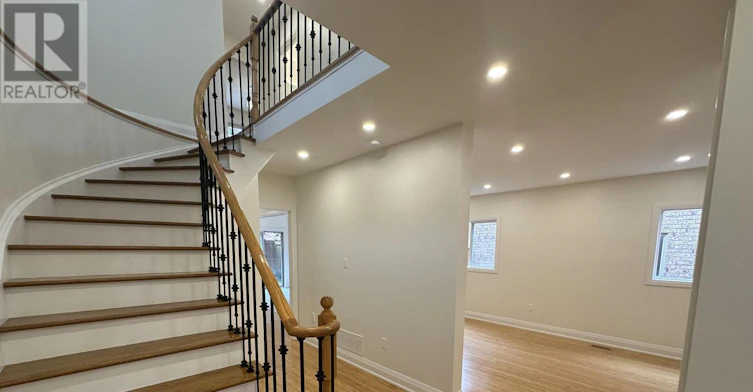 249 Rushbrook Drive, Newmarket, ON, L3X 2E3 - 5
