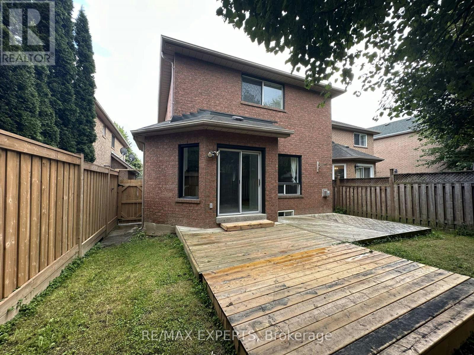 249 Rushbrook Drive, Newmarket, ON, L3X 2E3 - 38