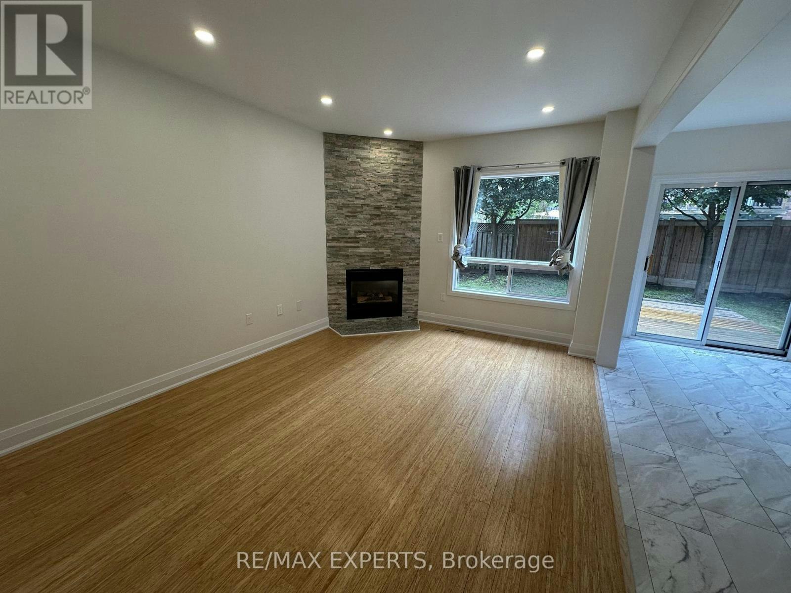 249 Rushbrook Drive, Newmarket, ON, L3X 2E3 - 10