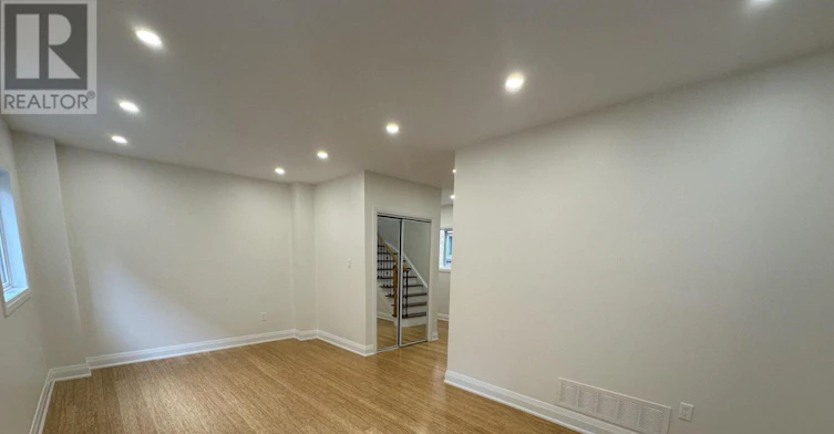 249 Rushbrook Drive, Newmarket, ON, L3X 2E3 - 7
