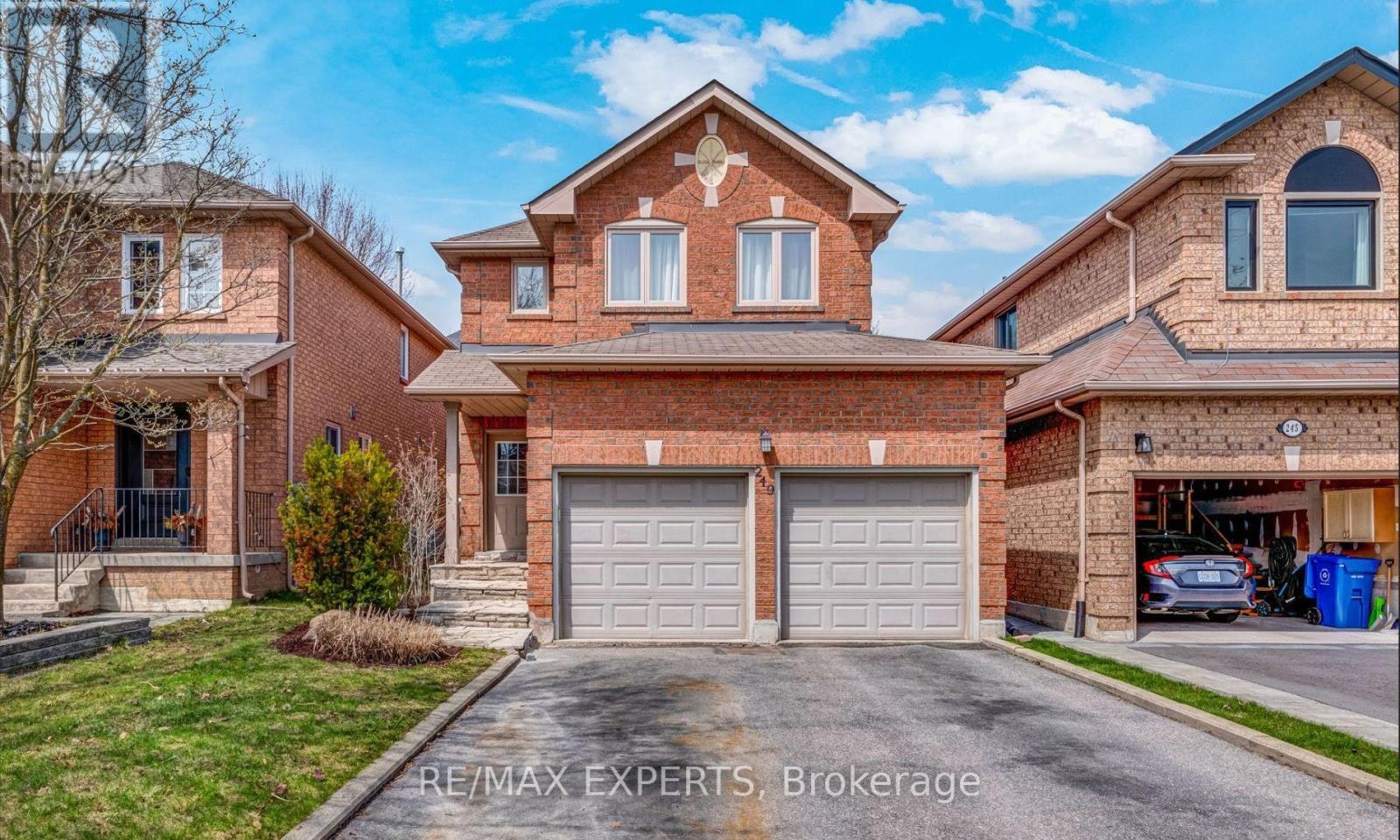 249 Rushbrook Drive, Newmarket, ON, L3X 2E3