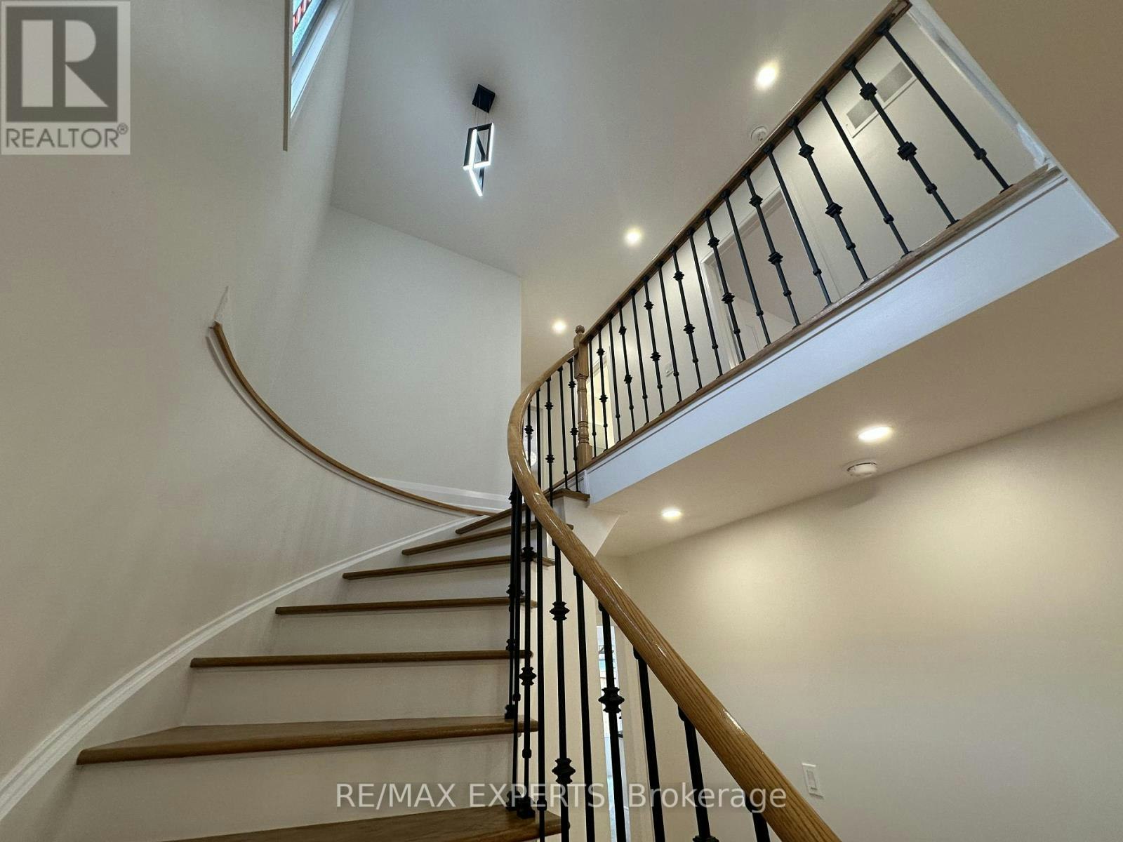 249 Rushbrook Drive, Newmarket, ON, L3X 2E3 - 16
