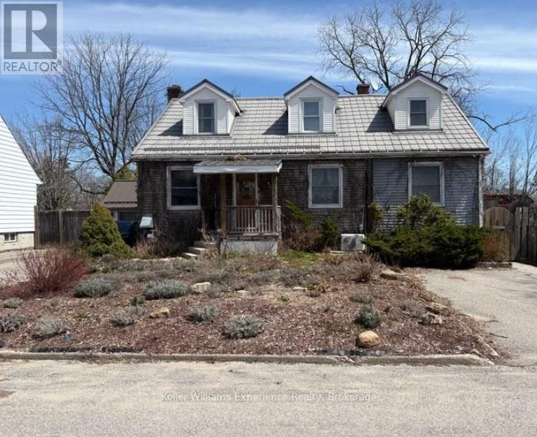 65 Drury Lane, Barrie, ON, L4M 3C9