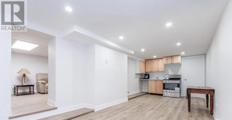 65 Drury Lane, Barrie, ON, L4M 3C9 - 7