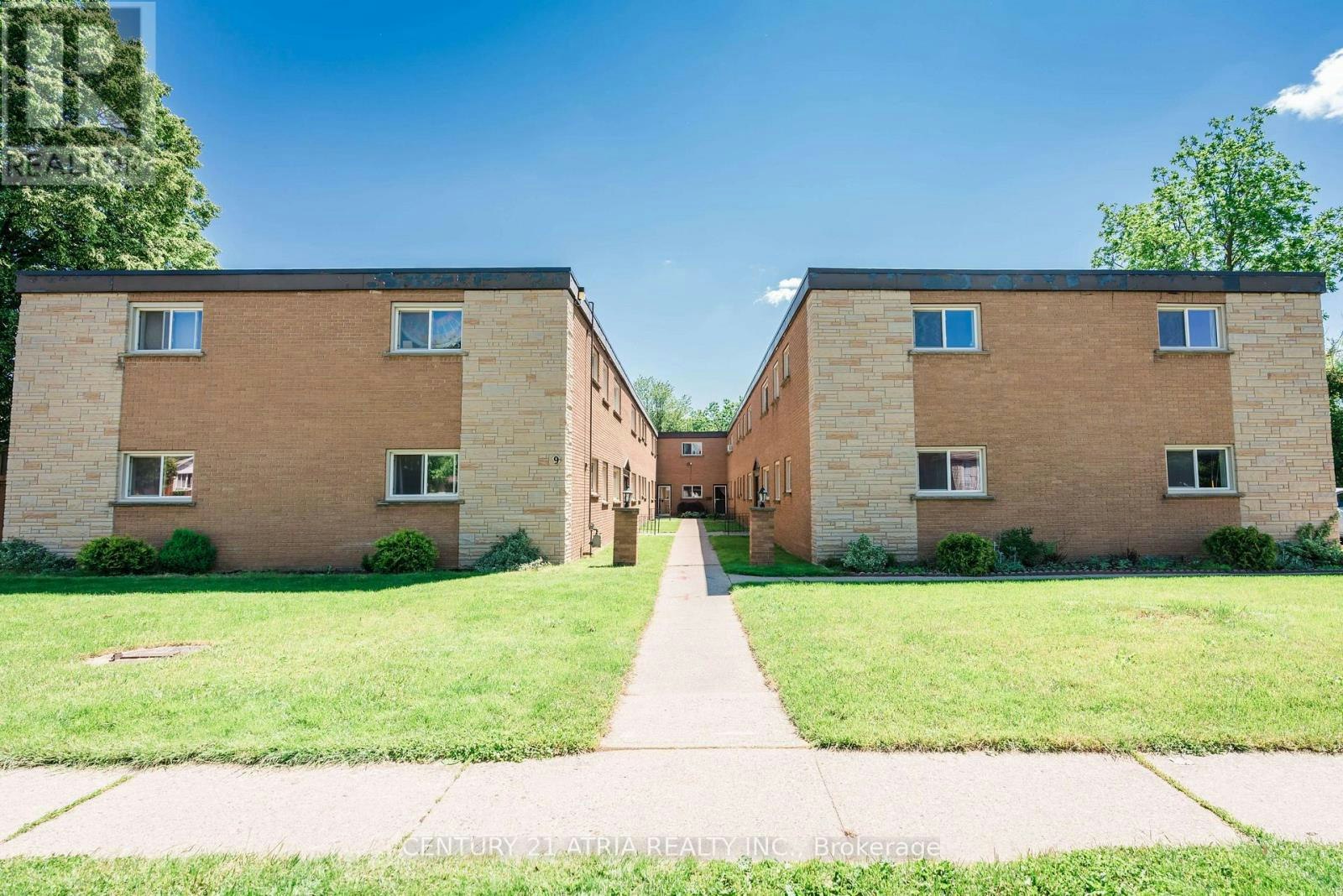 9 Linden Avenue, Brantford, ON, N3S 7E3