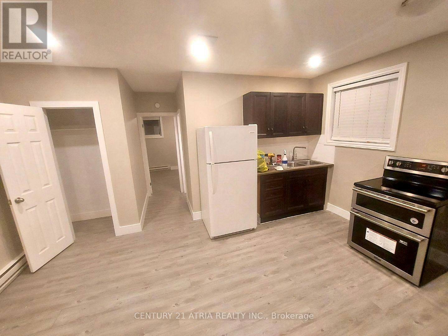 9 Linden Avenue, Brantford, ON, N3S 7E3