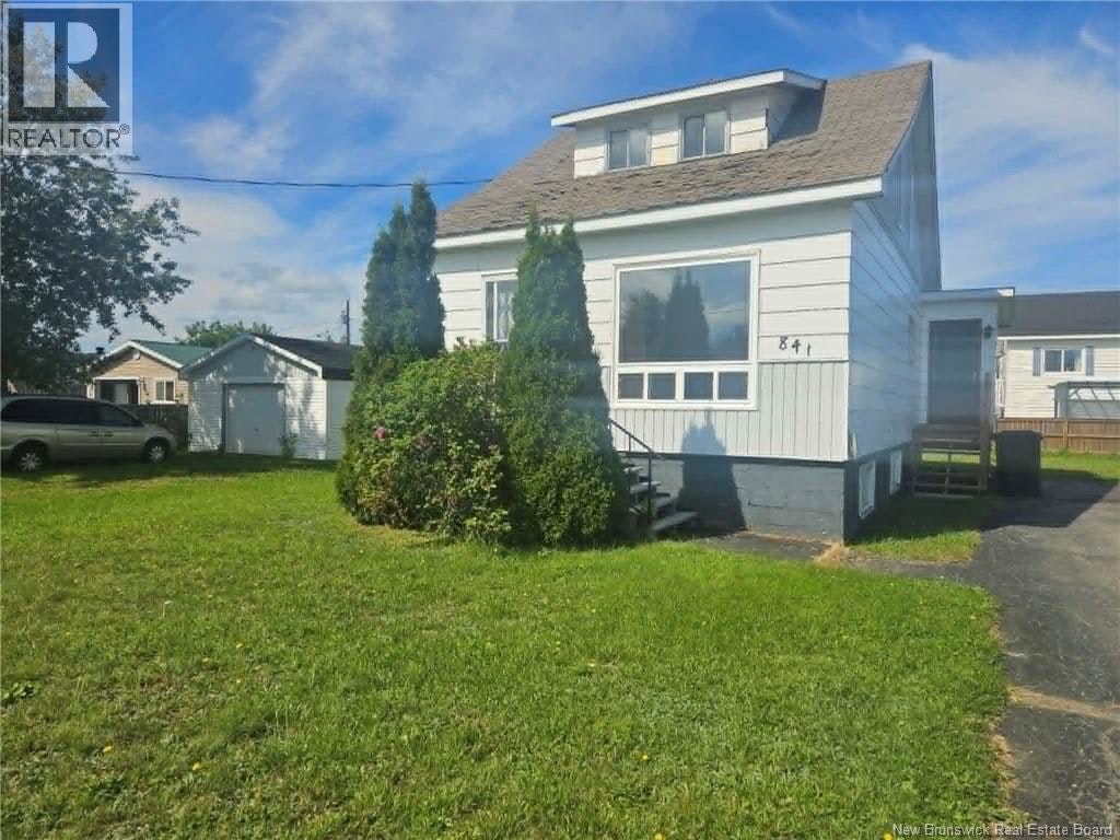 841 Helen, Bathurst, NB, E2A 2E6