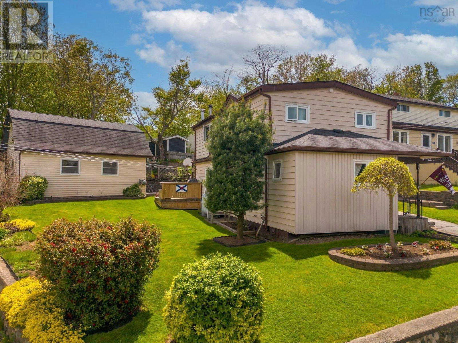 88 Armada Drive, Halifax, NS, B3M 1P9
