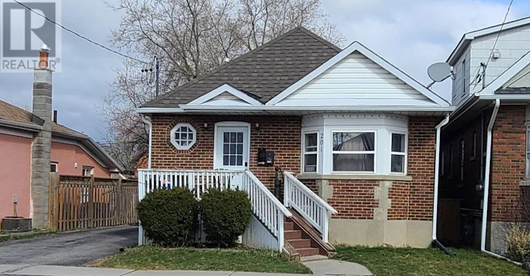BSMT-201 Celina Street, Oshawa, ON, L1H 4N7