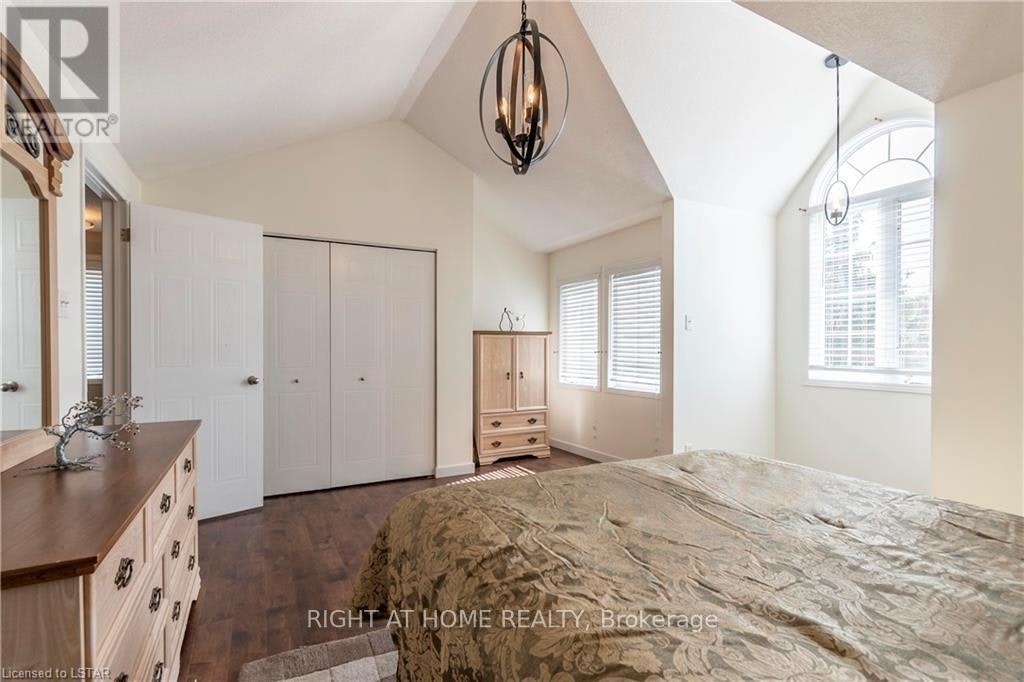 263 Rossmore Court, London, ON, N6C 6B8 - 16