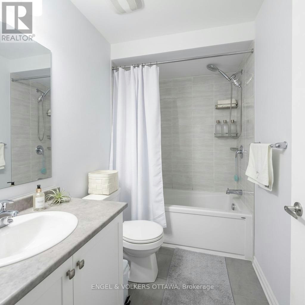 110 Lapland Private, Ottawa, ON, K2V 0S5 - 14