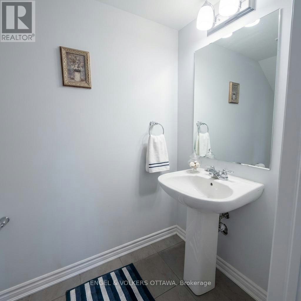 110 Lapland Private, Ottawa, ON, K2V 0S5 - 8