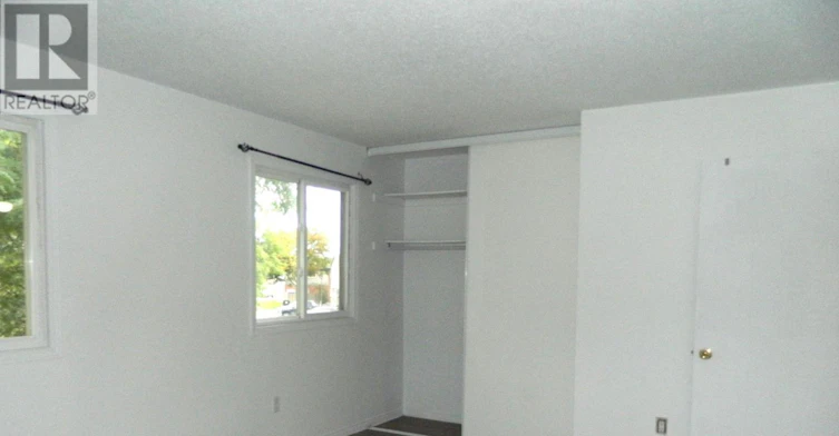 53-65 Dorchester Boulevard, St. Catharines, ON, L2M 7T8 - 7