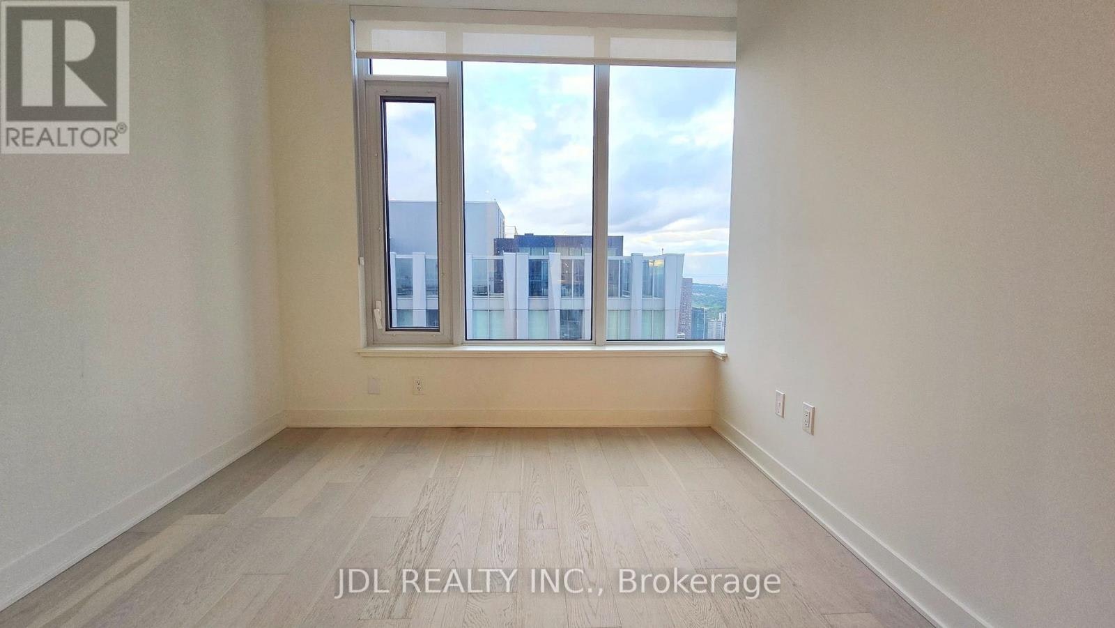 5506-11 Yorkville Avenue, Toronto, ON, M4W 0B7 - 7