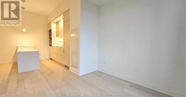 5506-11 Yorkville Avenue, Toronto, ON, M4W 0B7 - 5