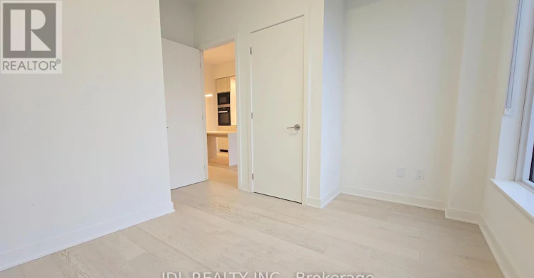 5506-11 Yorkville Avenue, Toronto, ON, M4W 0B7 - 10