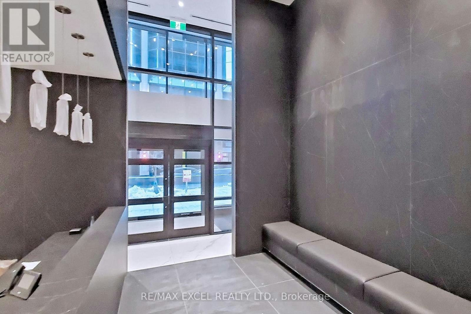 1420-20 Edward Street, Toronto, ON, M5G 1C9 - 5