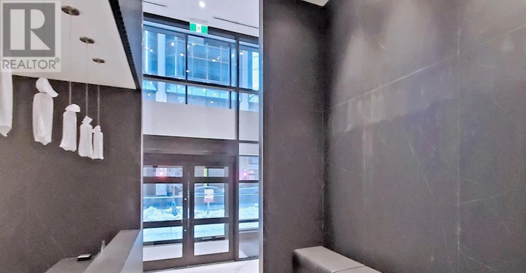1420-20 Edward Street, Toronto, ON, M5G 1C9 - 5