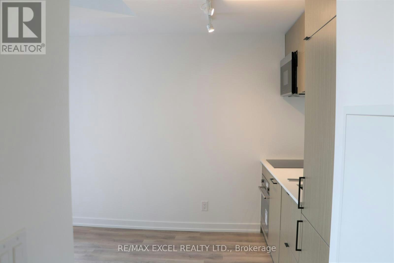 1420-20 Edward Street, Toronto, ON, M5G 1C9 - 15