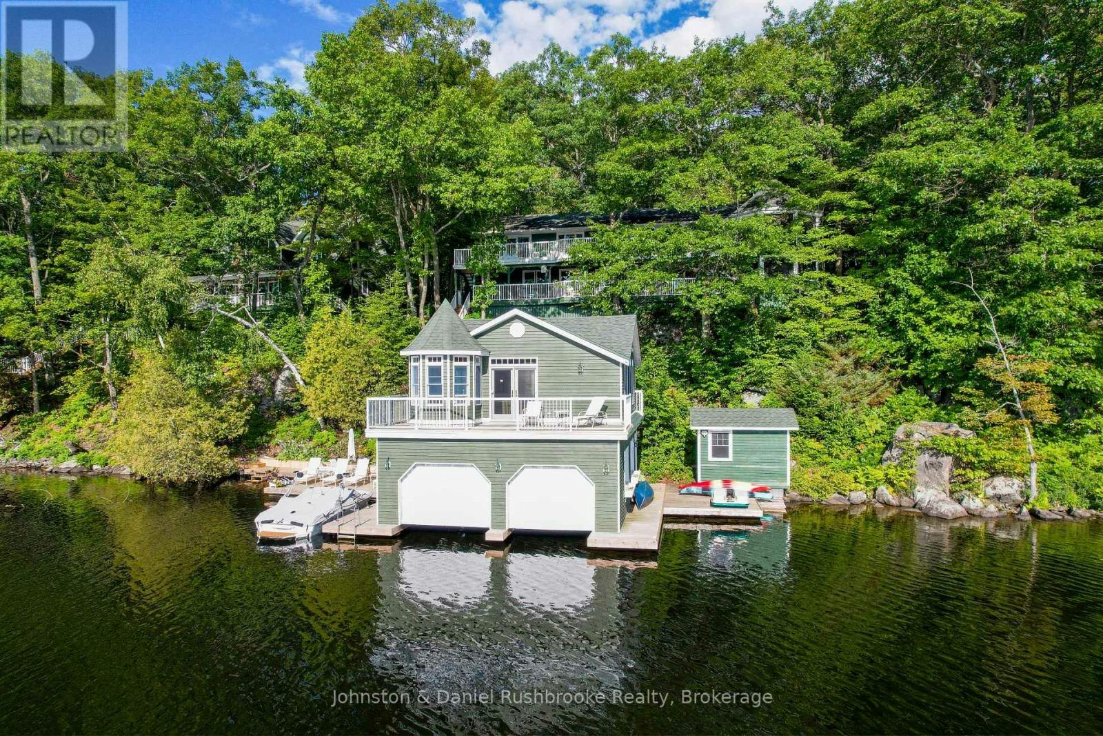4-1041 Ann Street, Muskoka Lakes, ON, P1P 1R2