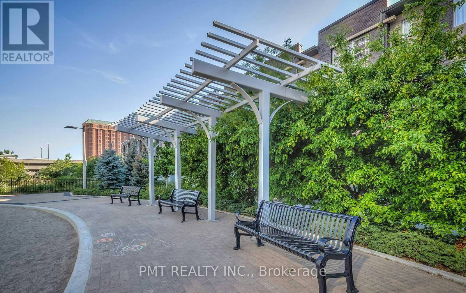 309-125 Village Green Square, Toronto, ON, M1S 0G3 - 32